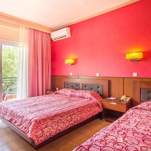 Classic Quadruple Room